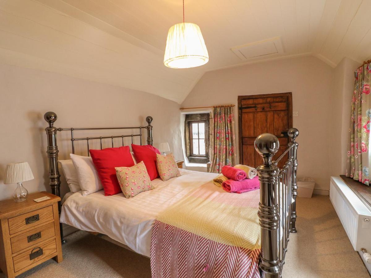 מטלוק Holly Cottage מראה חיצוני תמונה